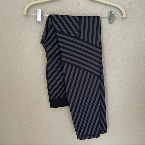 Gapfit gfast compression leggings 7/8 - Picture 2 of 3